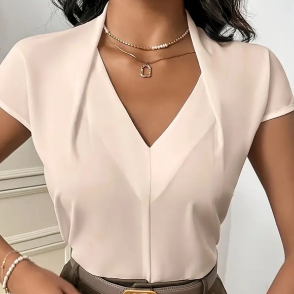 Shirred V Neck Solid V Neck Blouse, Elegant Short Sleeve Top - Black - Picture 5 of 11